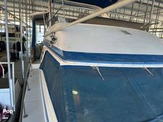 1986 Sea Ray 410 AFt Cabin