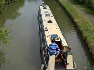 "Bessie" - 63ft Semi Trad Narrowboat