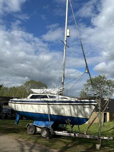 Leisure 23 Sailing Yacht