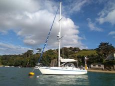 1999 37ft Hallberg Rassy (similar)