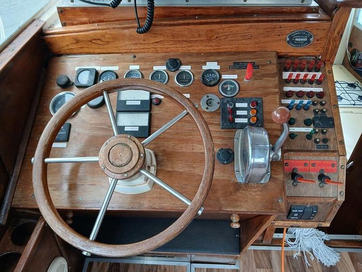 1975 Seamaster 813