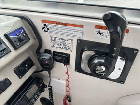 2008 Glastron GS 259 11