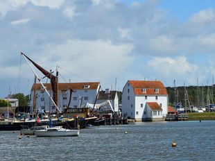 Premium Residential Mooring &ndash; Woodbridge