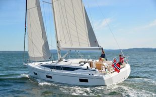 2025 Bavaria C42