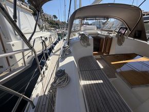 2011 Bavaria 36 Cruiser 9