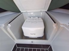 2021 Maxima 490 open