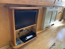 Ken Field 58 Narrowboat