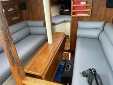 1988 Moody 31 Mark II