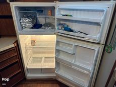 1986 Sea Ray 410 AFt Cabin