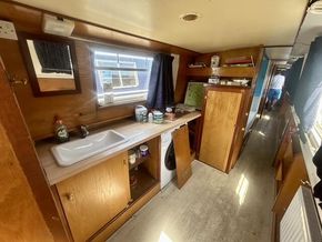 Stern utility area
