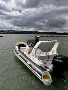 Neptune 620 ex-Display RIB