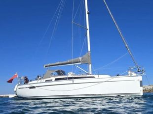 2014 Bavaria Cruiser 33