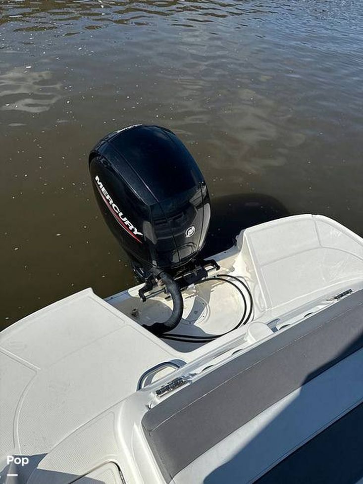 2023 Bayliner vr6