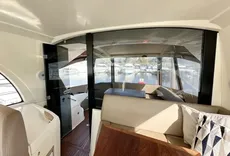 2011 Prestige 390 S