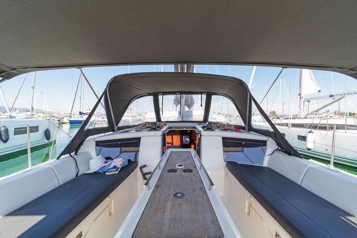 DUFOUR 430