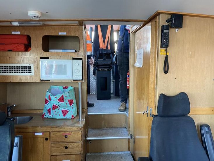 16M CREW/PILOT BOAT WITH RECENTLY REBUILT ENGINE FOR SALE