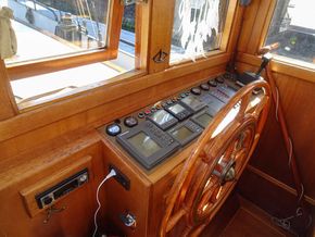 Kotter varend woonschip 14.95