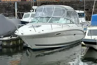 2001 Sea Ray 225 Weekender