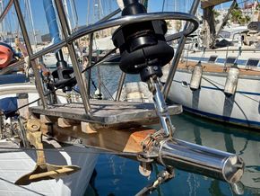 Tayana 37 Ketch - Bow