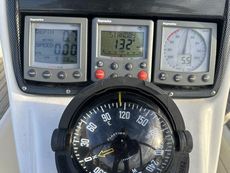 2005 Bavaria 30 Cruiser