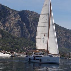 2015 DUFOUR 382 GL