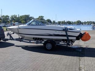Maxum 1800MX Bowrider Speedboat (2006) -