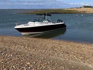 Pursuit 235 Offshore Sport boat