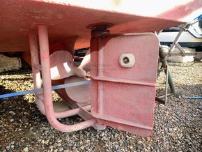 Steel Work Boat  - Underwater Profile