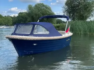 2025 Corsiva 570
