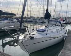 Sadler 32, Shoal Keel