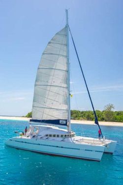 Lagoon 570