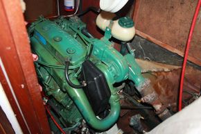 Westerly Conway Ketch - Engine