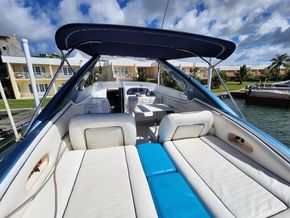 Sunseeker Tomahawk 41  - Cockpit