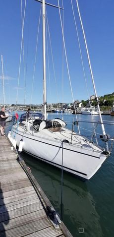 Beneteau First 30