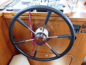 Steel Motor Boat 38 Nelson Style - Helm