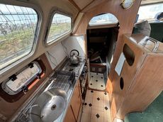 1980 Comanche 32 Motor Sailer