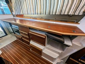 5 Galley (5)