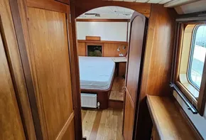 Wolstenholme cruising barge for sale with BJ Marine