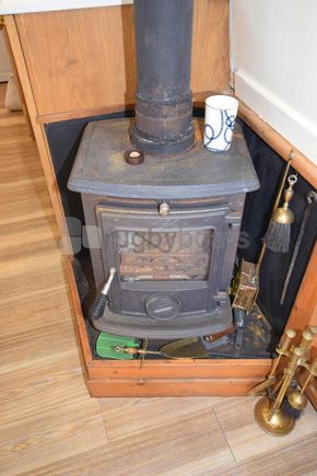 Solid fuel Stove