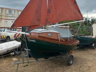 Character Boat Post Boat Cuddy