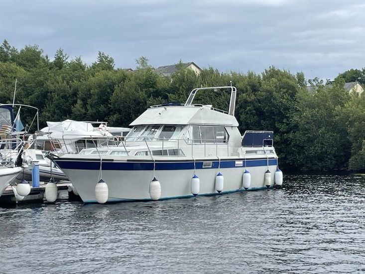 Boats for sale Ireland, boats for sale, used boat sales, Motor Boats For Sale Neptunis 118