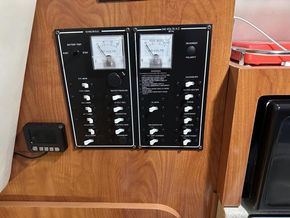 2008 Glastron GS 259 29