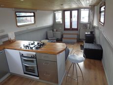 52x11 Wide beam with wheelhouse built 2009 by Maurice Hirst