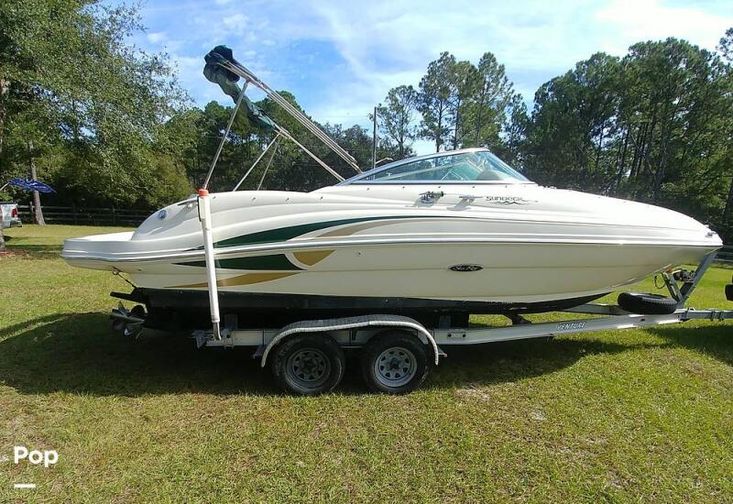 2002 Sea Ray 220 sundeck