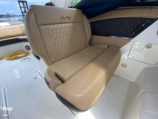 2020 Sea Ray SLX 350 Outboard