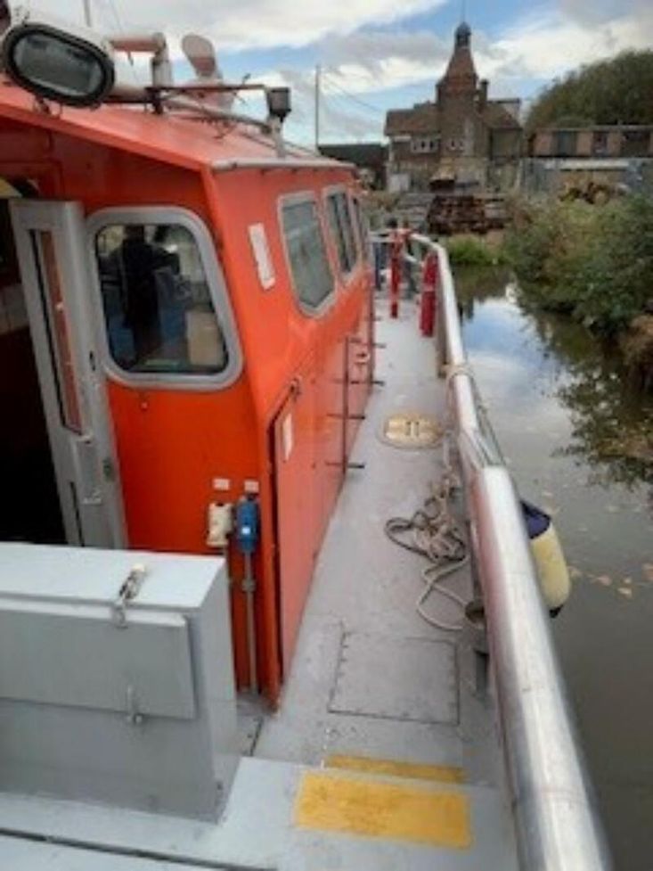 1999 Workboat