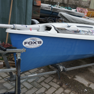 RS200 – Great Condition and Ready for Racing Sail No: 794 Blue hull