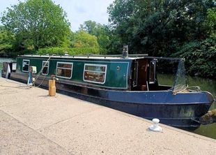 Windrush Again-40ft 1990 4 berth cruiser stern narrowboat.