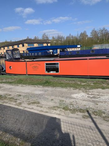Trad Narrowboat built 2015 58 ft