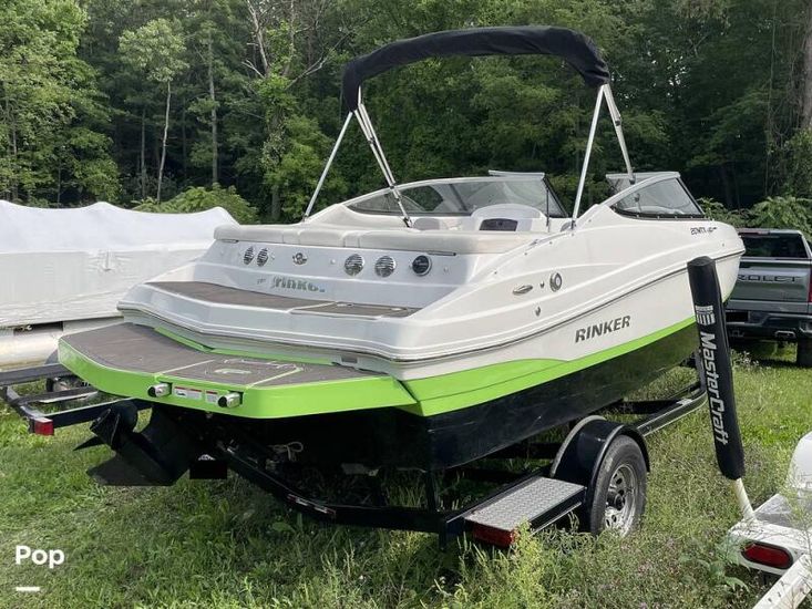 2019 Rinker 200 mtx